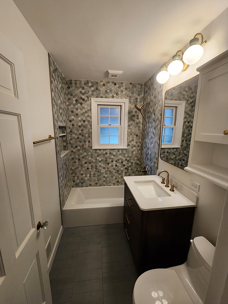 Complete Bathroom Renovation in Glen Ellyn, IL