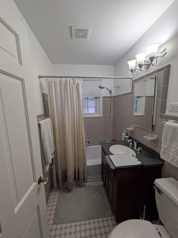 Glen Ellyn Bathroom Remodel Project - Before